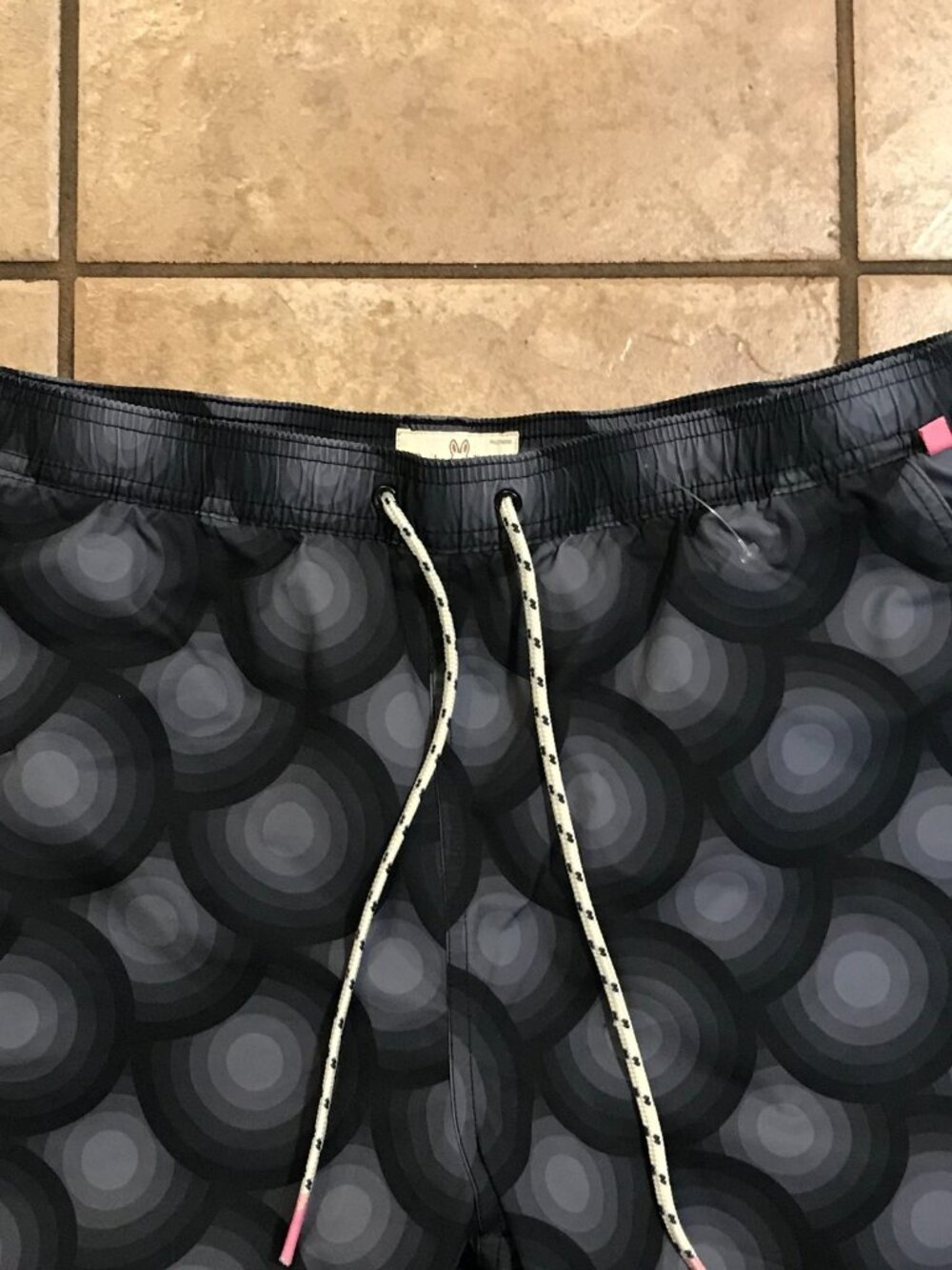 Men's Psycho Bunny Swim Trunks-Size L (Cut out Liner) - Picture 5 of 9